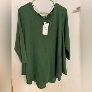 NWT- Green Boho Flowy Long Sleeve